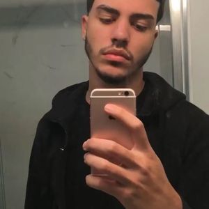 Meet your Posher, Alex